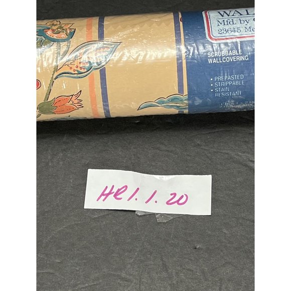 Vintage Prepasted Strippable Double Roll C&A Wallcoverings Inc. Shabby Chic Pink - Picture 9 of 9